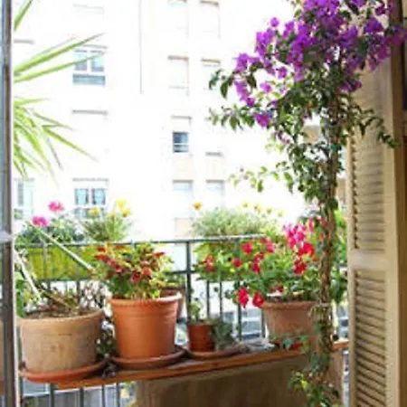 Nissa La Bella Apartament *